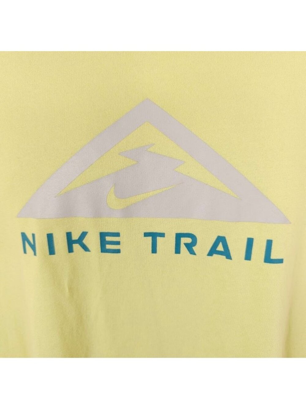 Nike Trail T Shirt Mens Size 2XL Green Dri Fit Trail Running Athletic Shirt - Picture 3 of 6